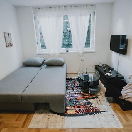 Apartman Daris 2 Сараево Екстериор снимка