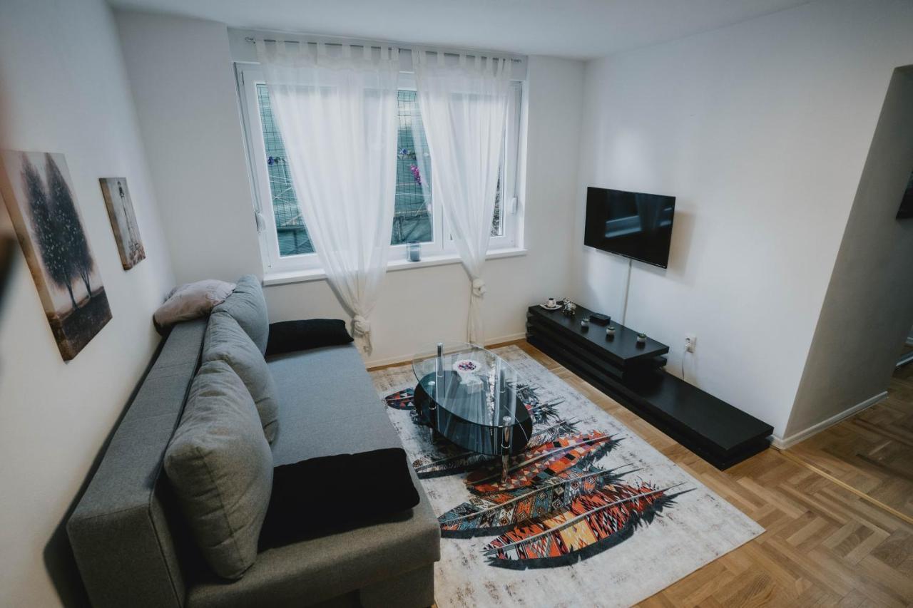 Apartman Daris 2 Сараево Екстериор снимка