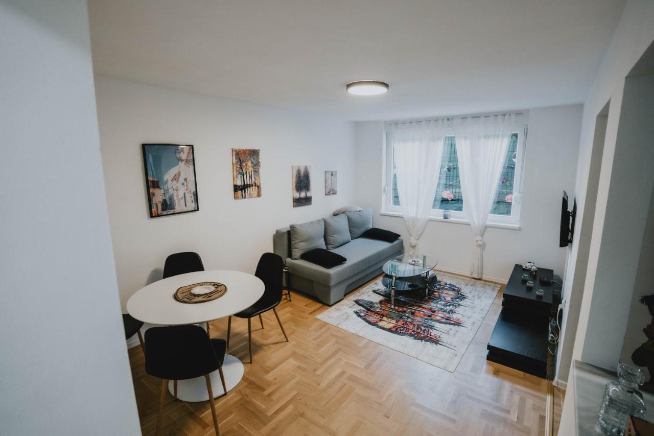 Apartman Daris 2 Сараево Екстериор снимка